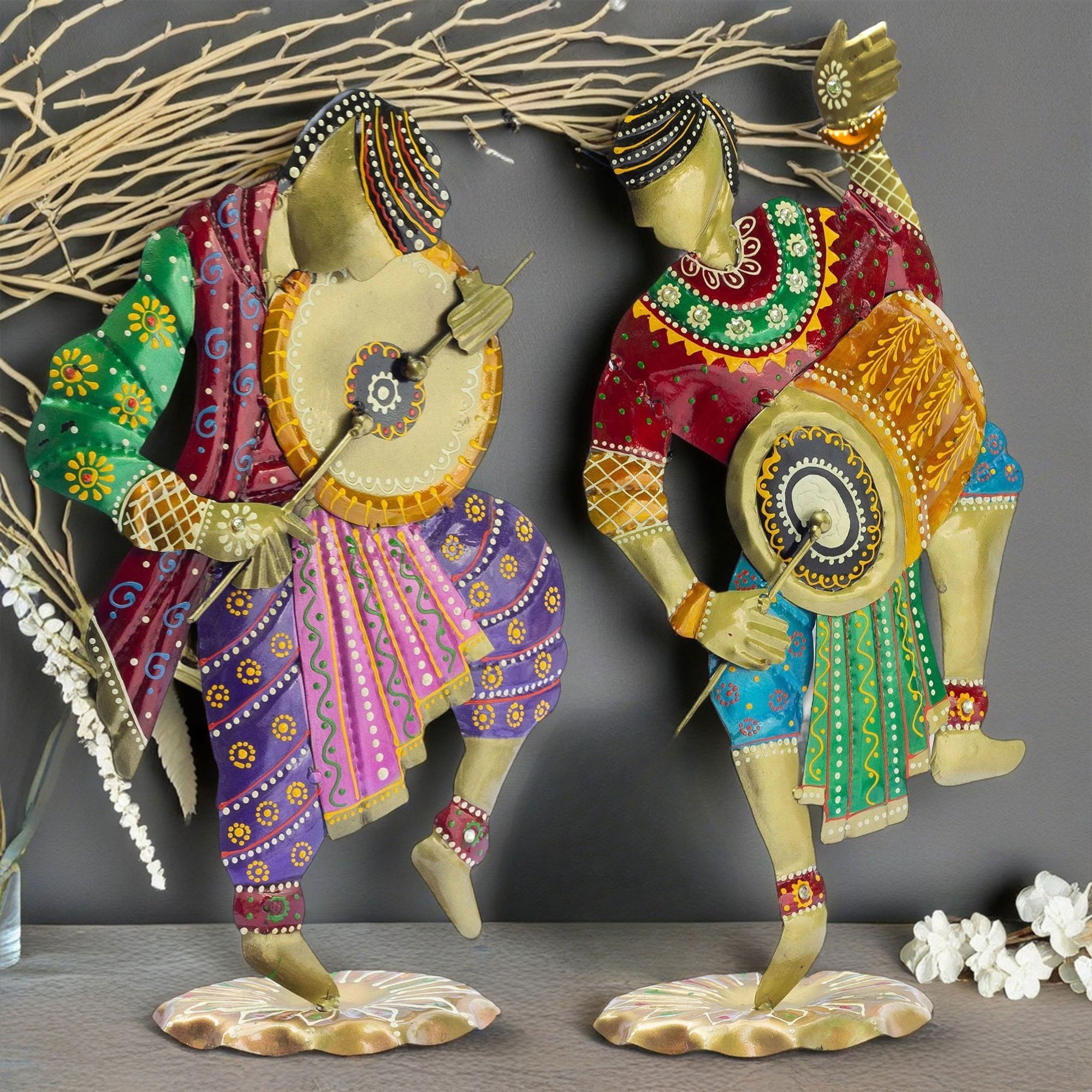 Folk Art Home Decor for Your Interiors